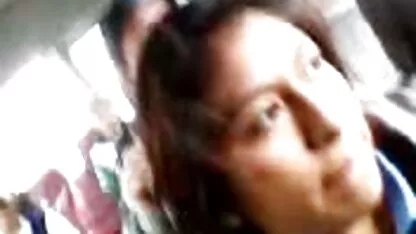 Prankster lambe a vídeo pornô de lésbica brasileira bunda do seu amigo