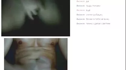 Jovem garota dá um boquete profundo para uma cabeça em estoque ver videos de sexo brasileiros