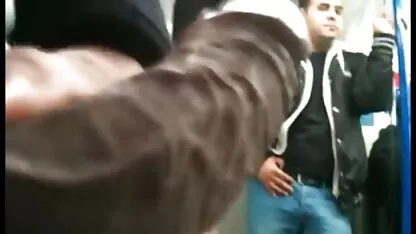 Dois jovens mútuo acariciando, esfregando e dedo piroca vídeo pornô de novinha brasileira até lá