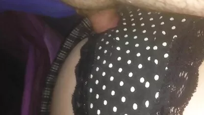 Uma multidão de homens fodido upskirt e vídeo pornô brasileiro padrasto comendo a enteada termina na frente da câmera
