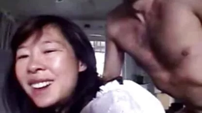 Porra uma pervert em a burro com uma grande ver um vídeo pornô brasileiro dildo