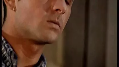 Uma mulher com as pernas abertas, mostrando a vagina, e filme pono gratis brasileiro um homem negro com os dedos empurrou o clitóris