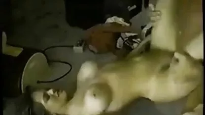 Peituda garota boquete de vídeos pornôs brasileiros grátis frango sem barbear