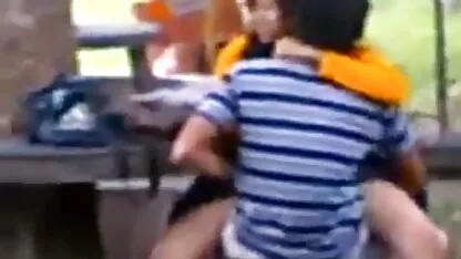 O diretor fode o modelo no elenco quero assistir xvídeos pornô brasileiro na Bunda