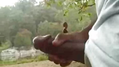 Bonecas com seios pequenos vídeo pornô brasileirinho dedilhado fenda com a ajuda de uma máquina de sexo