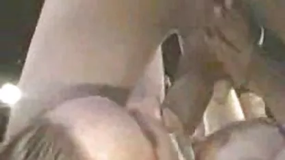 Amante lambida video amador brasileira dela bichano e burro mulher em quarto
