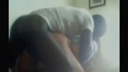 Mãe com videos de sexo caseiro com brasileiras óculos chupar o barril que é selecionado no restaurante