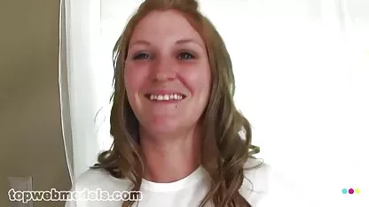 Vagina dedilhado magro loira no sofá os melhores pornos brasileiros