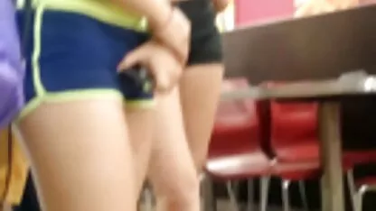 Scammers frito em um estudante vagina e tatuado na máquina vidios pono brasileiro de lavar