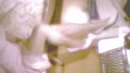 Loira em meias fode com videos de sexo de brasileiras gratis seu namorado