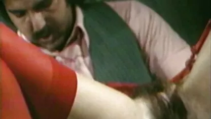 Filho da puta com cabelos longos lubrificar pão pornos gratis brasileiro com óleo e dá-lhe uma buceta de seu amante